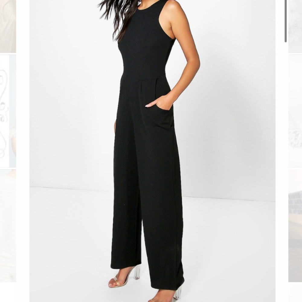 BOOHOO Round neck Black Textured Jumpsuit …